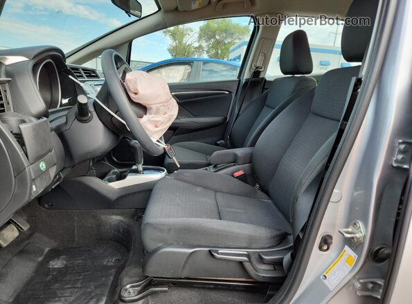 3HGGK5H49LM716928 2020 HONDA FIT Silver Widok wnętrza z przodu