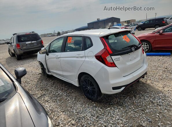 3HGGK5H60JM715083 2018 HONDA FIT White 