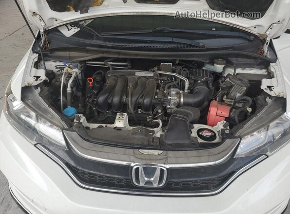 3HGGK5H69JM711341 2018 HONDA FIT White 