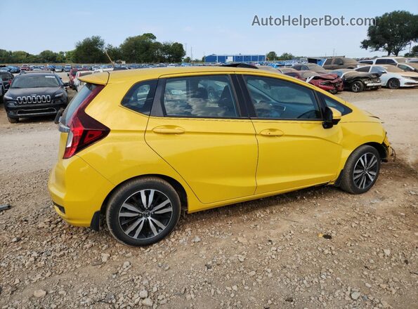 3HGGK5H80JM711746 2018 HONDA FIT Yellow 