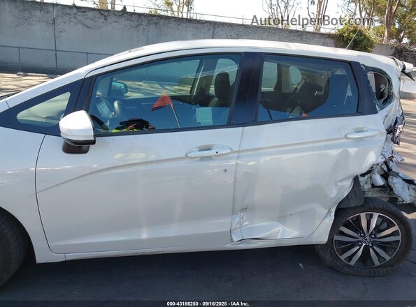 3HGGK5H80LM716660 2020 HONDA FIT White Widok wnętrza 360 stopni