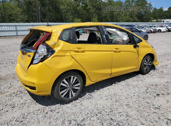 3HGGK5H8XJM726593 2018 HONDA FIT Желтый 