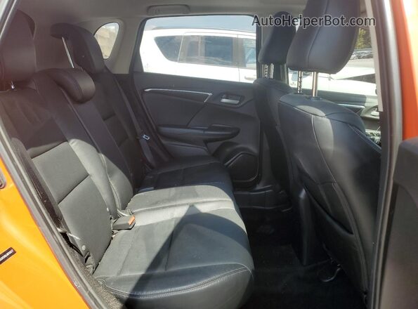 3HGGK5H96JM700677 2018 HONDA FIT Orange 