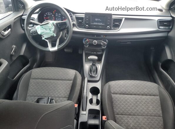3KPA24AB2JE082179 2018 KIA RIO Black 