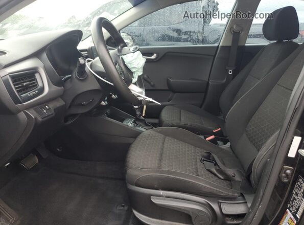 3KPA24AB2JE082179 2018 KIA RIO Black 