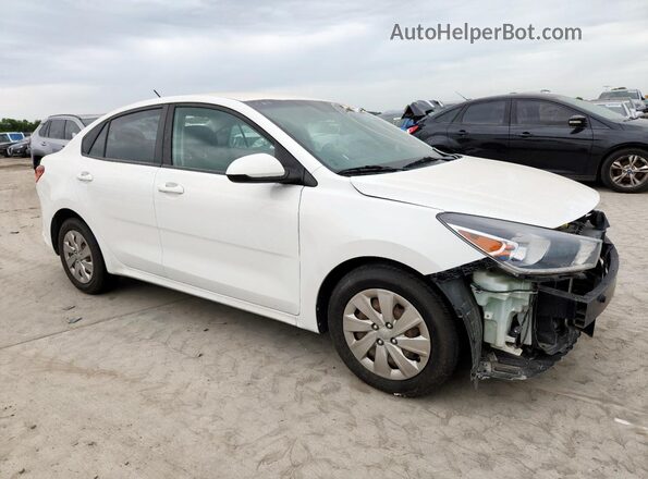 3KPA24AB8JE097723 2018 KIA RIO White 