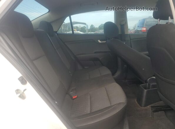 3KPA24AD0LE314251 2020 KIA RIO Белый Вид задних сидений
