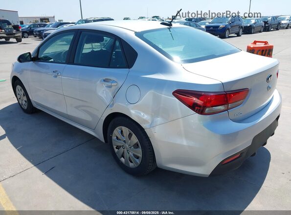 3KPA24AD1LE313254 2020 KIA RIO Silver Rear left