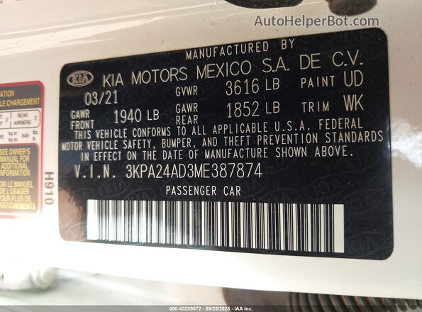 3KPA24AD3ME387874 2021 KIA RIO Белый Вид подкапотного пространства