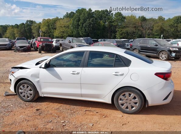 3KPA24AD3ME387874 2021 KIA RIO Белый Панорамный вид салона 360°