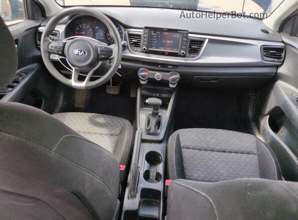 3KPA24AD4LE343882 2020 KIA RIO Black Dashboard view