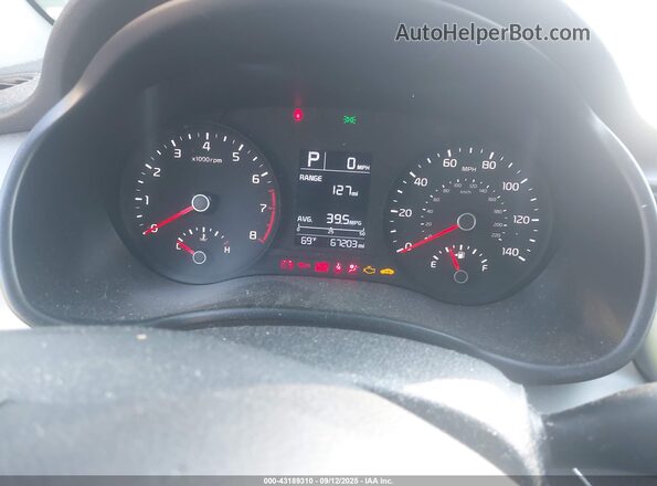 3KPA24AD4NE487953 2022 KIA RIO Black Vista de los asientos traseros