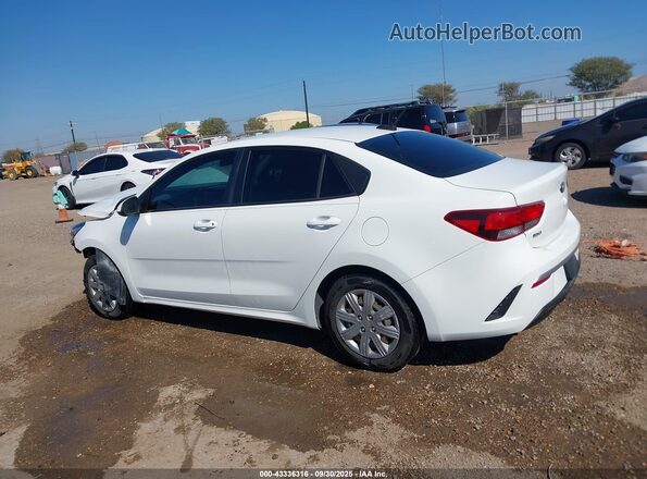 3KPA24AD5ME423063 2021 KIA RIO White 