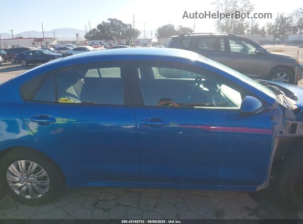 3KPA24AD6ME364668 2021 KIA RIO Blue Սալոնի 360 աստիճան տեսք