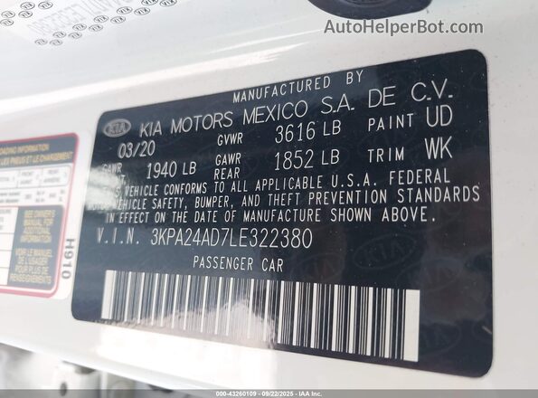 3KPA24AD7LE322380 2020 KIA RIO White Vista del compartimento del motor