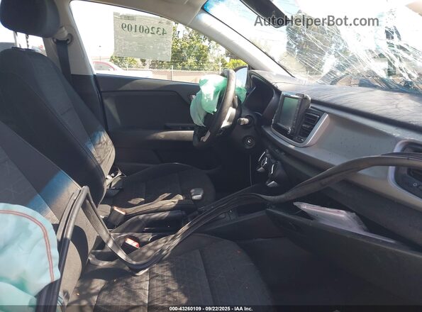 3KPA24AD7LE322380 2020 KIA RIO White Vista interior delantera