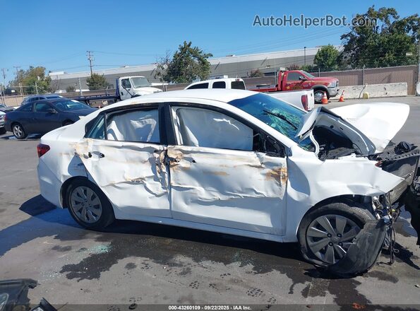 3KPA24AD7LE322380 2020 KIA RIO White Vista interior de 360 grados