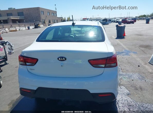 3KPA24AD7LE322380 2020 KIA RIO White 
