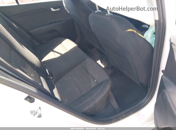 3KPA24AD7ME393726 2021 KIA RIO Белый Вид наклейки с VIN-кодом