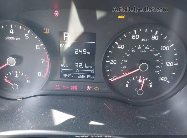3KPA24AD7ME393726 2021 KIA RIO Белый Вид задних сидений