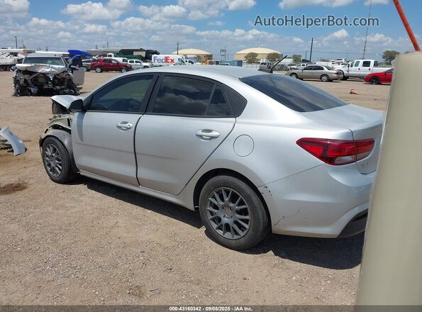 3KPA24AD8LE358773 2020 KIA RIO Серебряный Задняя левая четверть