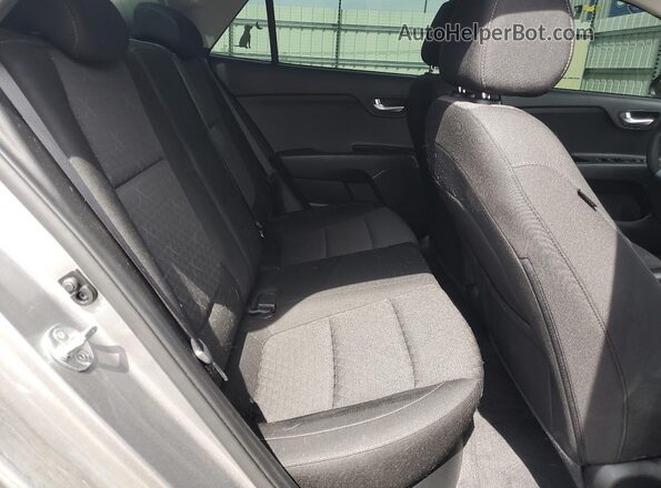 3KPA24AD8ME384632 2021 KIA RIO Gray Հետևի նստատեղերի տեսք