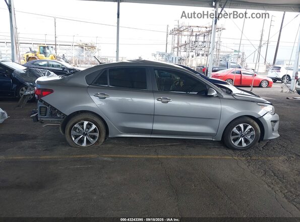 3KPA24AD8PE582230 2023 KIA RIO Silver Панорамний вид салону 360°