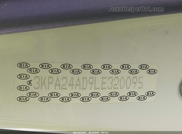 3KPA24AD9LE320095 2020 KIA RIO Белый Вид подкапотного пространства