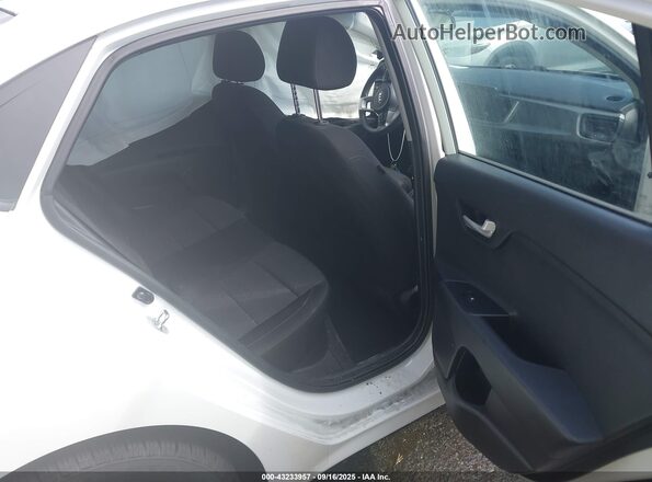3KPA24AD9LE320095 2020 KIA RIO Белый Вид наклейки с VIN-кодом