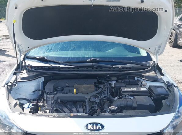 3KPA24ADXME364463 2021 KIA RIO White Вид ззаду