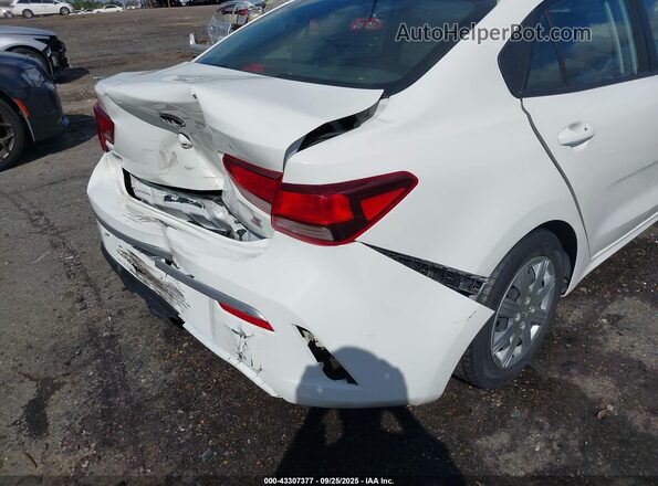 3KPA24ADXME364463 2021 KIA RIO White 