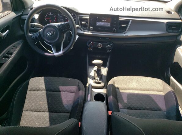 3KPA25AB7JE119930 2018 KIA RIO White 