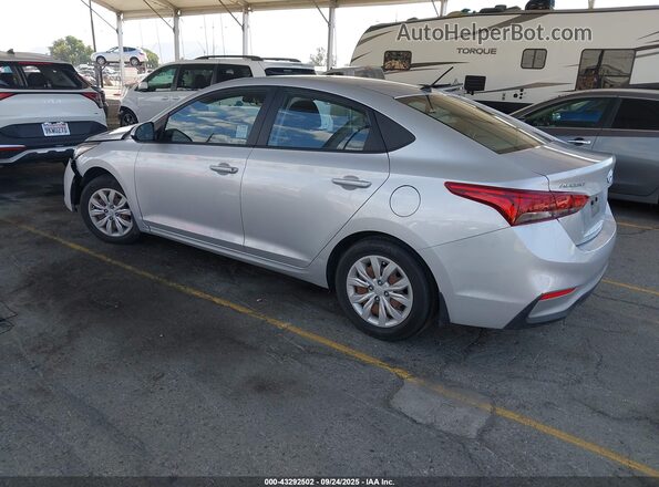 3KPC24A61LE108074 2020 HYUNDAI ACCENT Silver Trasero izquierdo