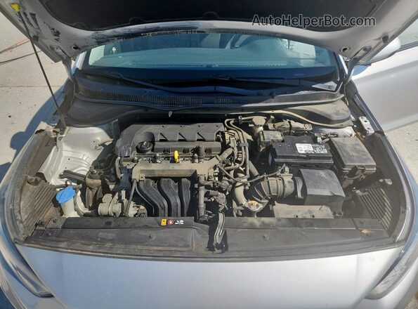 3KPC24A63LE103572 2020 HYUNDAI ACCENT Silver უკანა სალონის ხედი