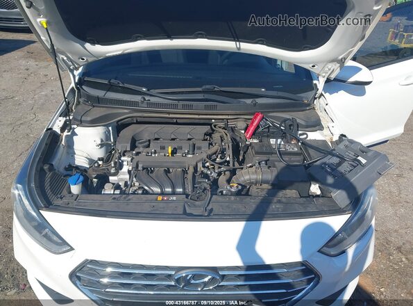 3KPC24A64LE118369 2020 HYUNDAI ACCENT White Widok z tyłu