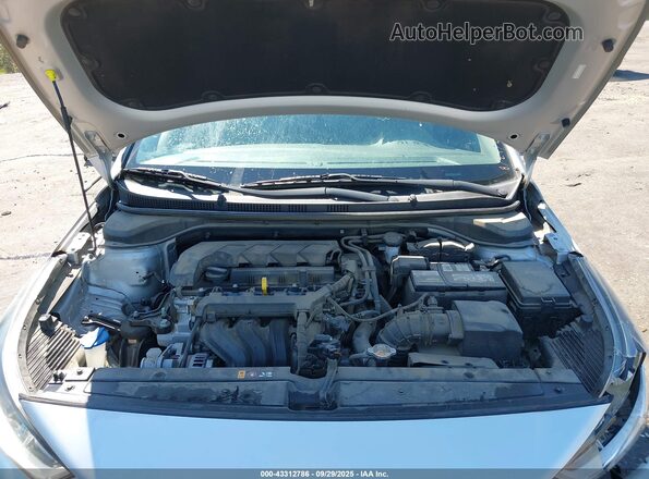 3KPC24A64LE123250 2020 HYUNDAI ACCENT Silver Widok z tyłu