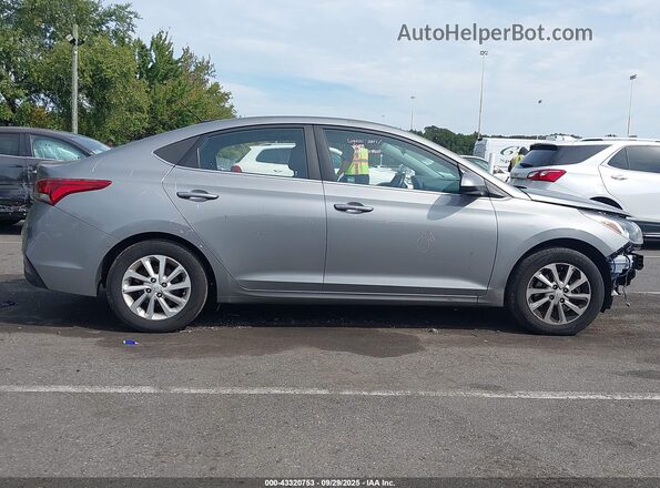 3KPC24A65ME141886 2021 HYUNDAI ACCENT Gray Սալոնի հետևի տեսք