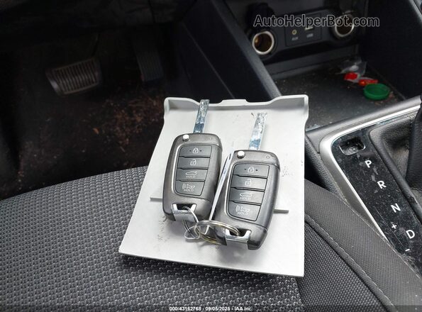 3KPC24A67LE097954 2020 HYUNDAI ACCENT Silver Dashboard view