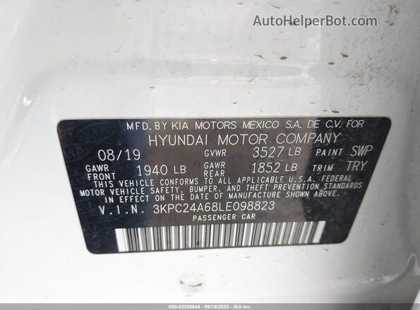 3KPC24A68LE098823 2020 HYUNDAI ACCENT White Engine compartment view