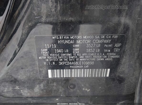 3KPC24A68LE109898 2020 HYUNDAI ACCENT Black Engine compartment view
