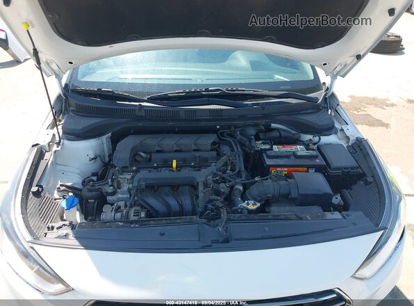 3KPC24A68ME130803 2021 HYUNDAI ACCENT White Вид ззаду