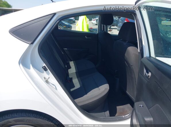 3KPC24A68ME130803 2021 HYUNDAI ACCENT White Вид наклейки з VIN-кодом