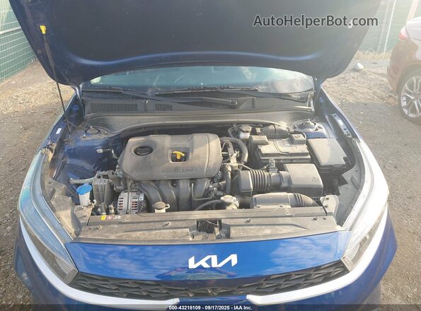 3KPF24AD1NE472493 2022 KIA FORTE Blue 