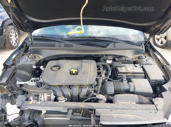 3KPF24AD2NE459185 2022 KIA FORTE Black Rear view