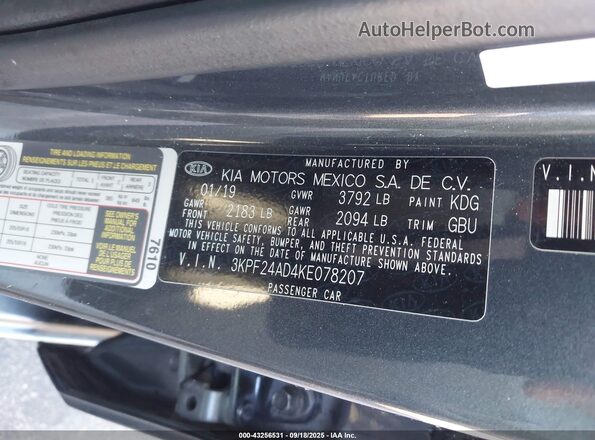 3KPF24AD4KE078207 2019 KIA FORTE Gray Widok komory silnika