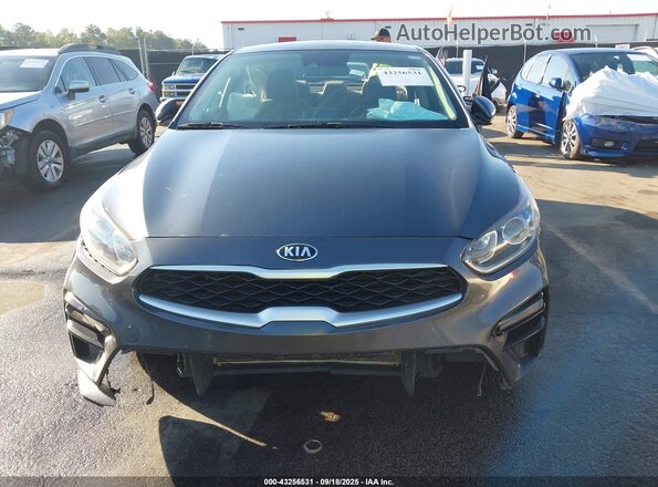 3KPF24AD4KE078207 2019 KIA FORTE Gray Widok wnętrza z tyłu