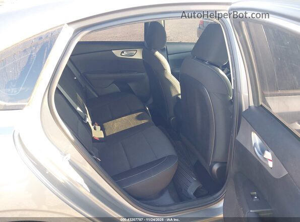 3KPF24AD4NE472231 2022 KIA FORTE Gray VIN sticker view
