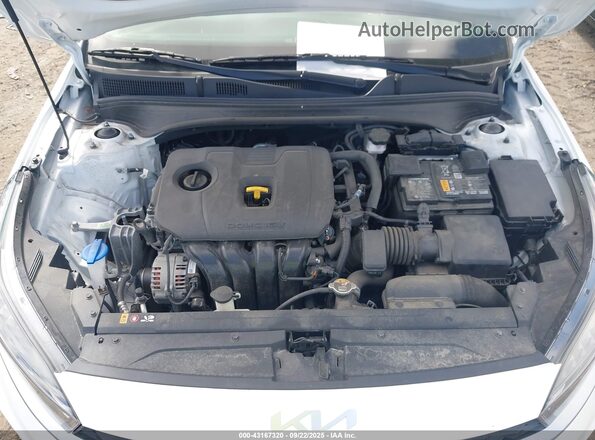 3KPF24AD4PE645247 2023 KIA FORTE White 
