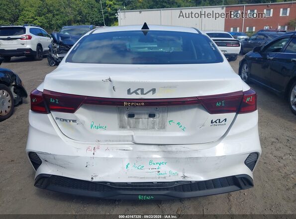 3KPF24AD4PE645247 2023 KIA FORTE White 