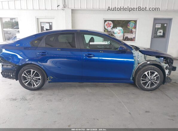 3KPF24AD5PE517955 2023 KIA FORTE Dark Blue Панорамний вид салону 360°